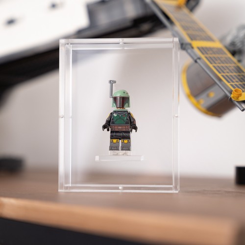 Showcase minifigure display - showcase,